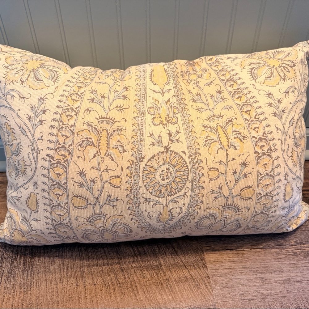 Pottery Barn Block Print Floral Lumbar Pillow Down Alternative Insert 16 x26